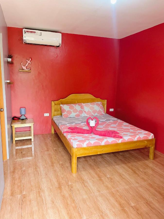 Ananas Guesthouse โมอัลโบอัล ภายนอก รูปภาพ