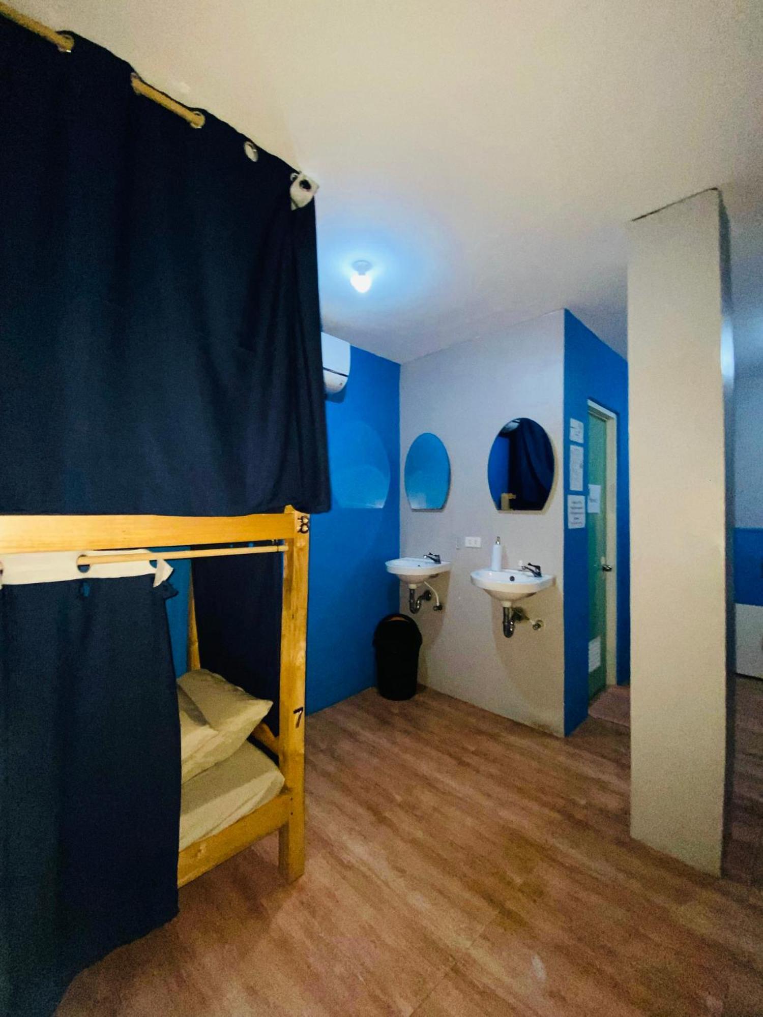 Ananas Guesthouse โมอัลโบอัล ภายนอก รูปภาพ