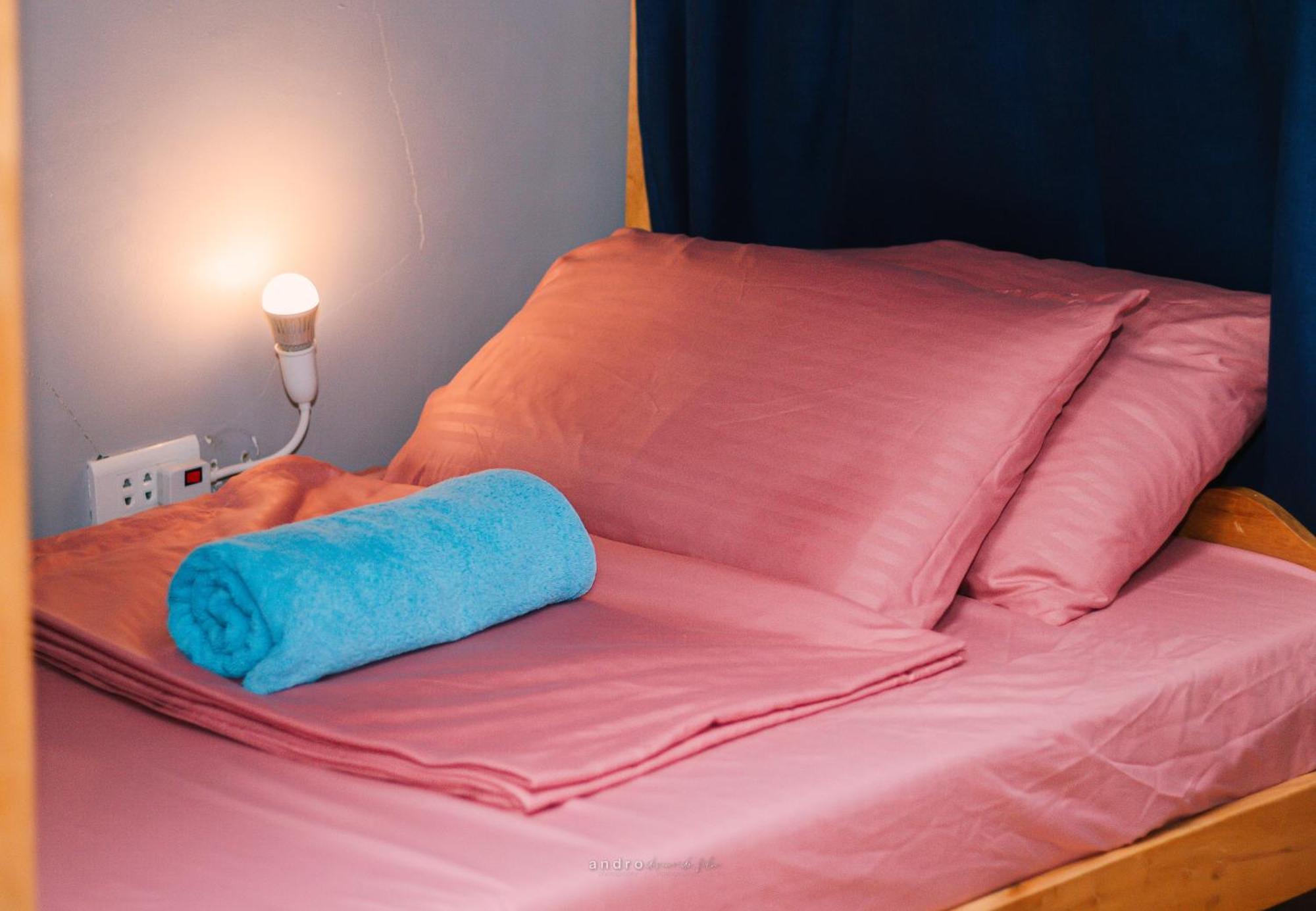 Ananas Guesthouse โมอัลโบอัล ภายนอก รูปภาพ