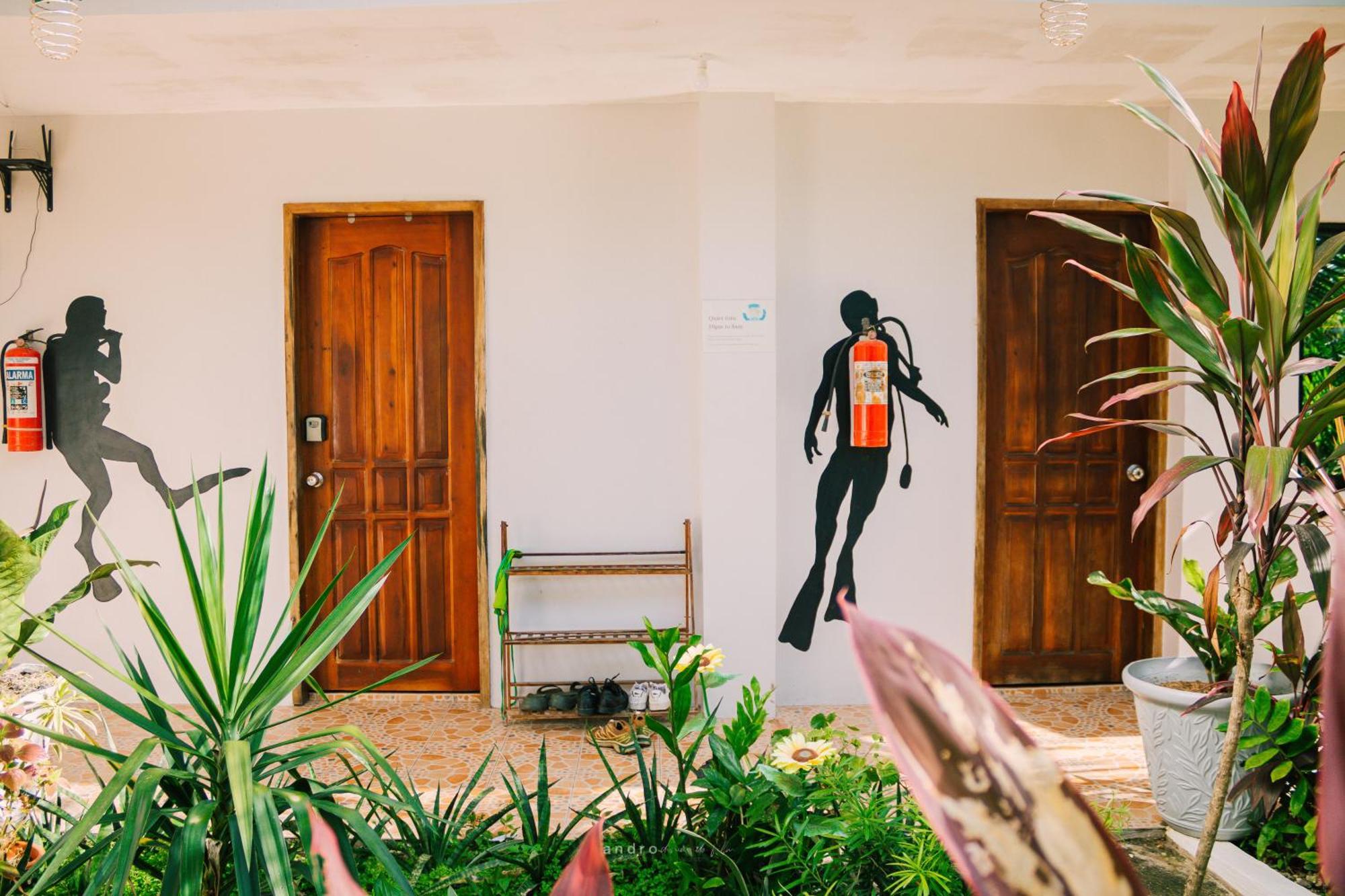 Ananas Guesthouse โมอัลโบอัล ภายนอก รูปภาพ